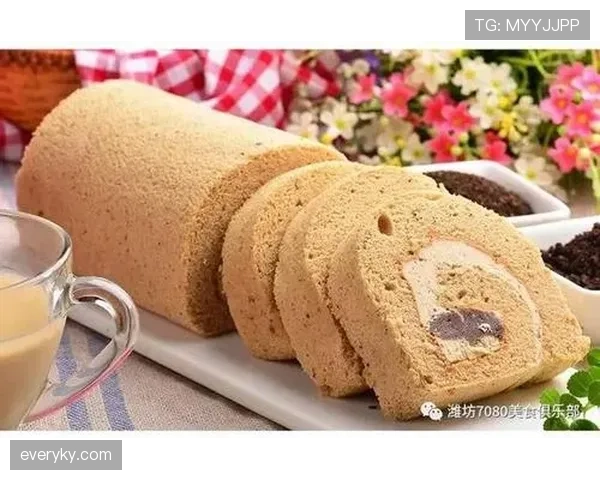 邹市明家的冰箱里居然只有鸡胸肉和水？